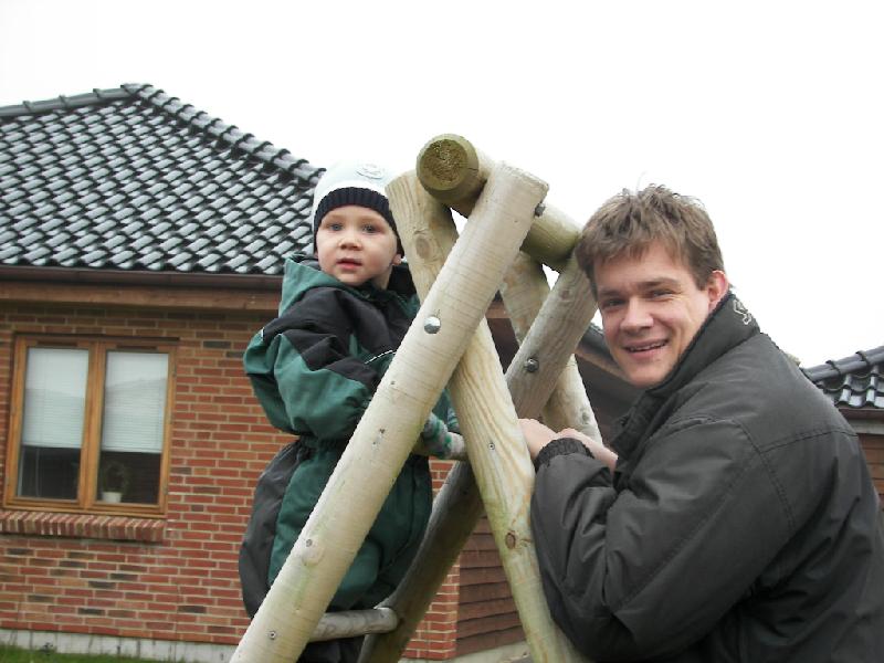 2008-02-24 022.jpg - Far og jeg vi leger